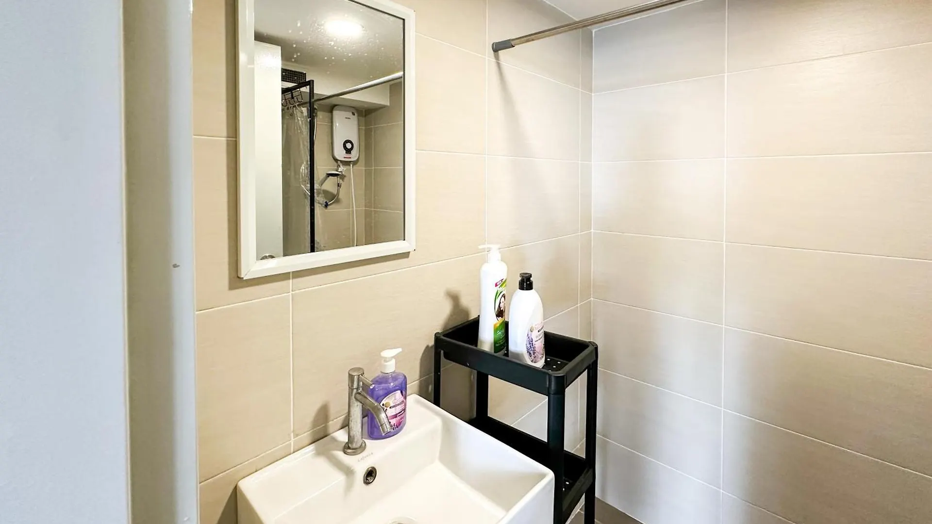 Pinnacle Kelana Jaya By Airhost Petaling Jaya Apartment